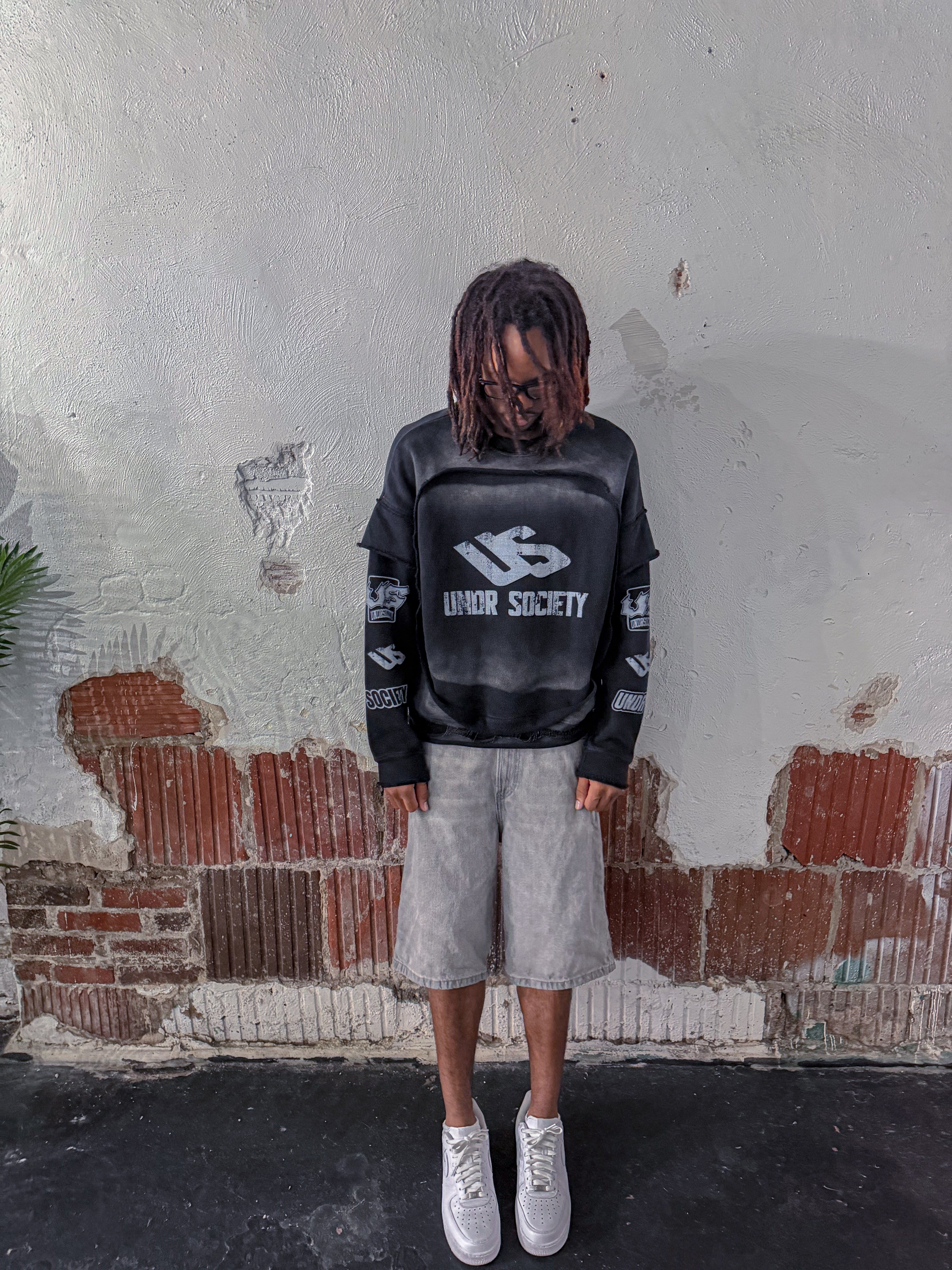 UNDR DOUBLE LAYERED LONGSLEEVE